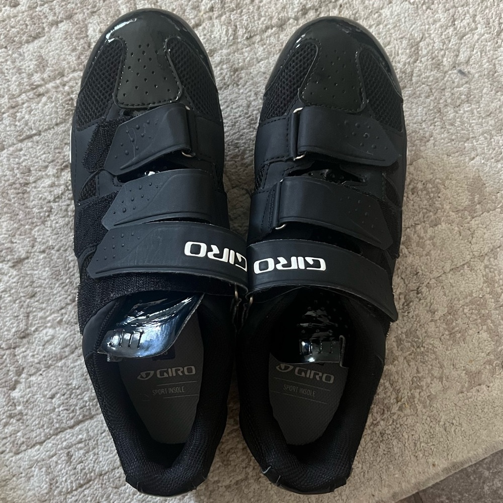 Giro Black Cycling Shoes with Red Cleats